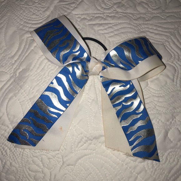 Cheer bow bundle - Picture 6 of 6